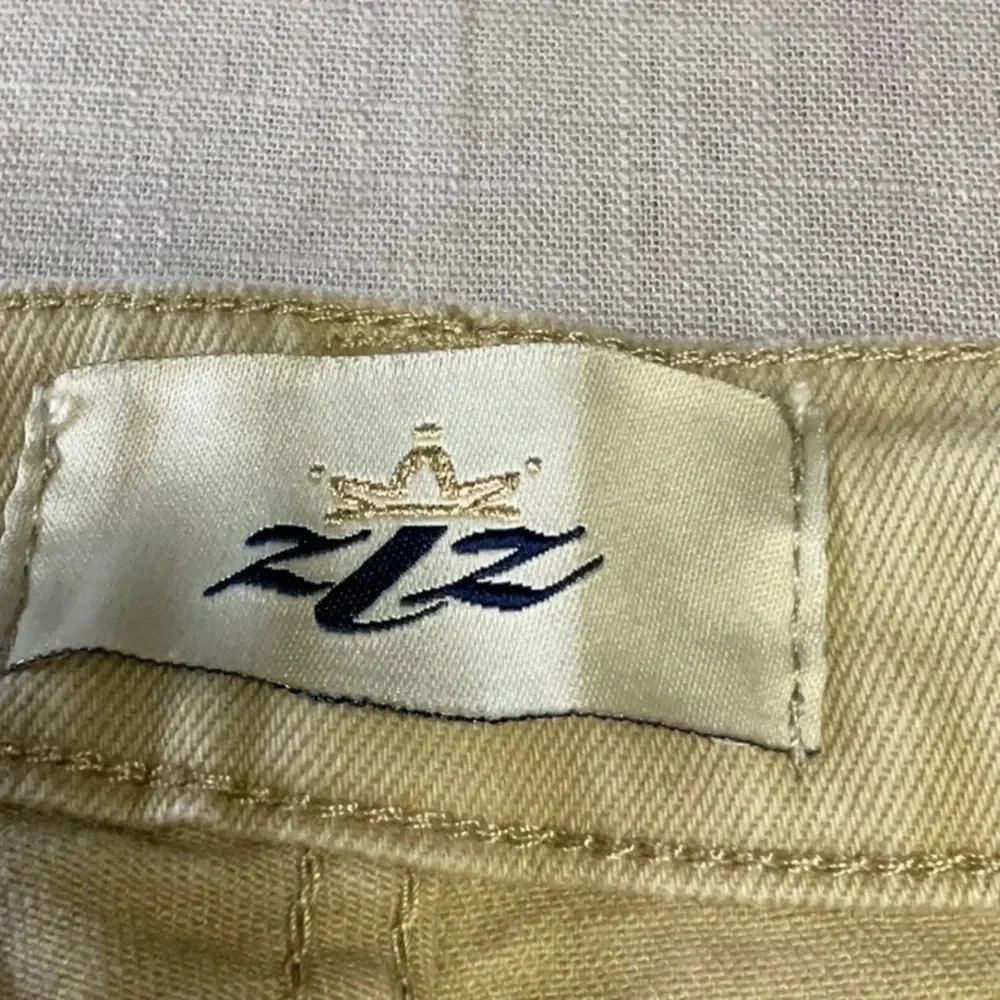 ZLZ - Picture 4 of 7